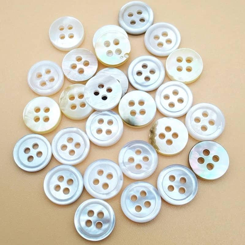 Valkoinen Butterfly Shell Button